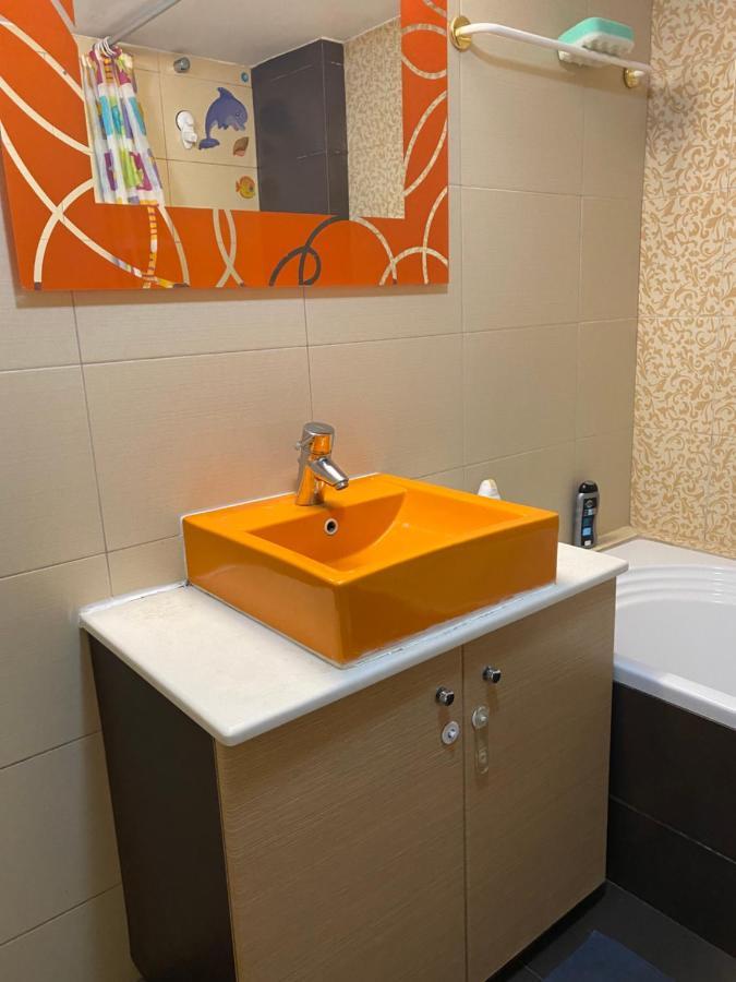 Mina Apartment Iraklion Buitenkant foto