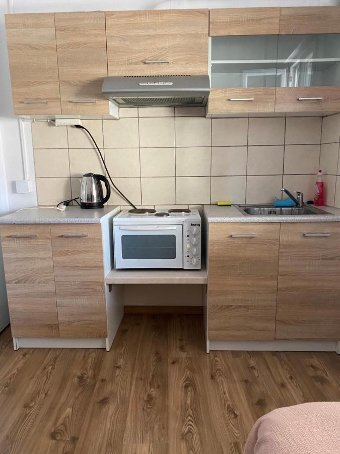 Mina Apartment Iraklion Buitenkant foto